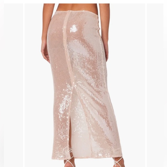 Edikted Riki light pink sheer sequin maxi Skirt - Picture 2 of 15